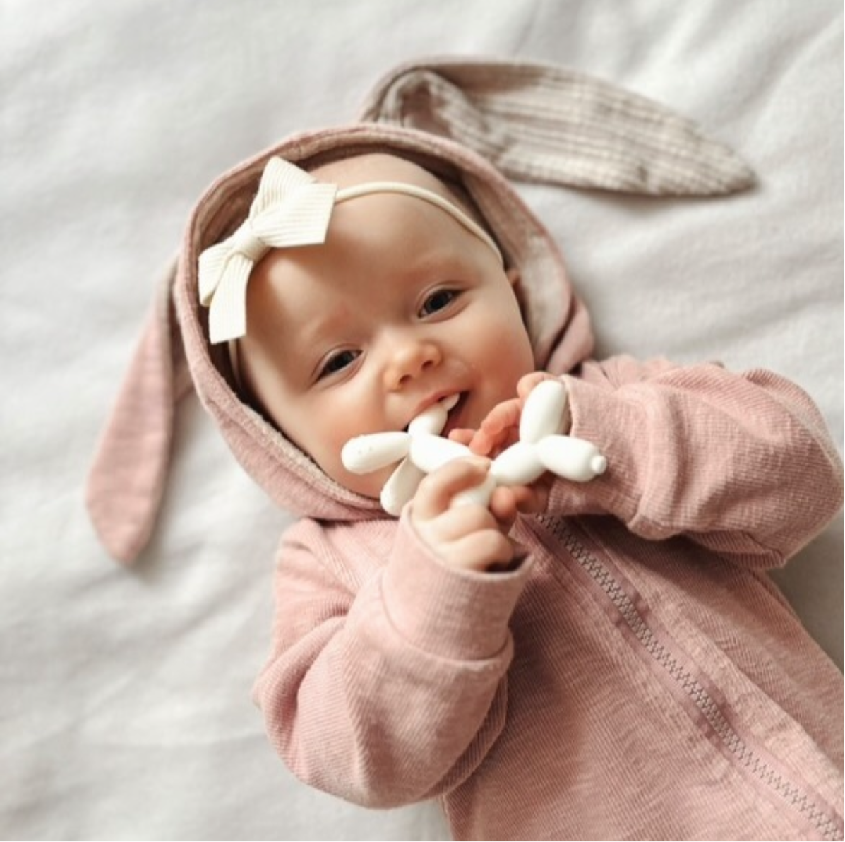 Puppy Teether (White)