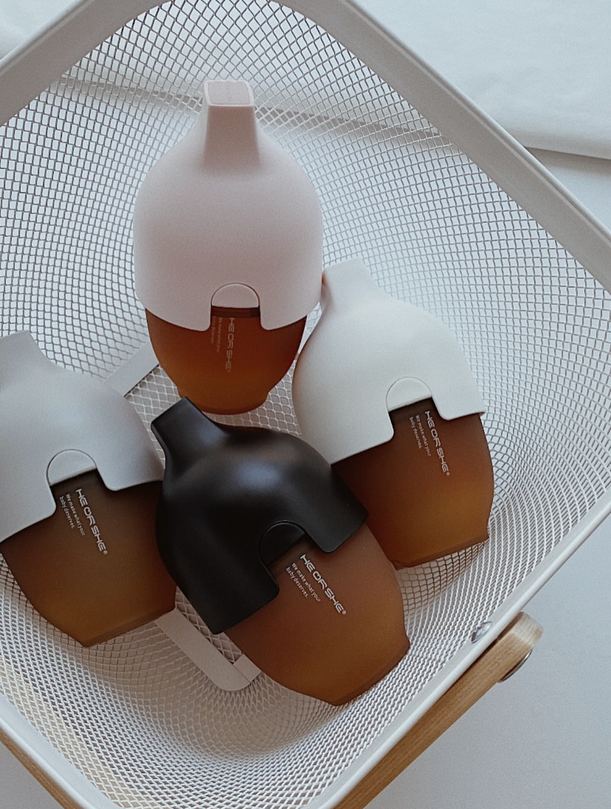 HEORSHE® Babyflasche Farbvarianten – stillnahe Silikonflasche in mehreren Designs